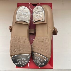 CAPEZIO Tap Shoes USA Designed •MARY JANE
3800C CAR  • Size 1 N